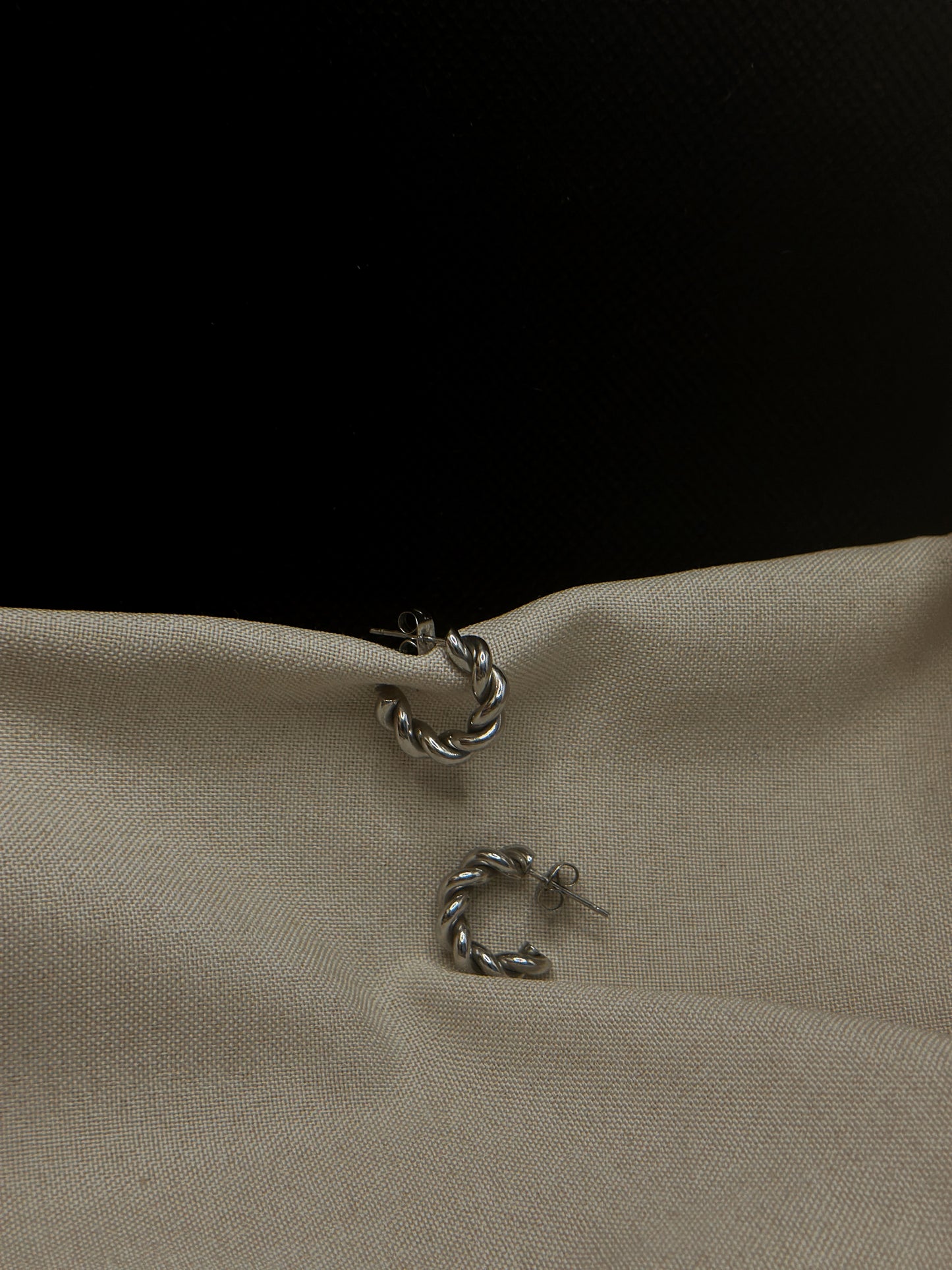 【Waterproof】 Twist Hoop Earrings