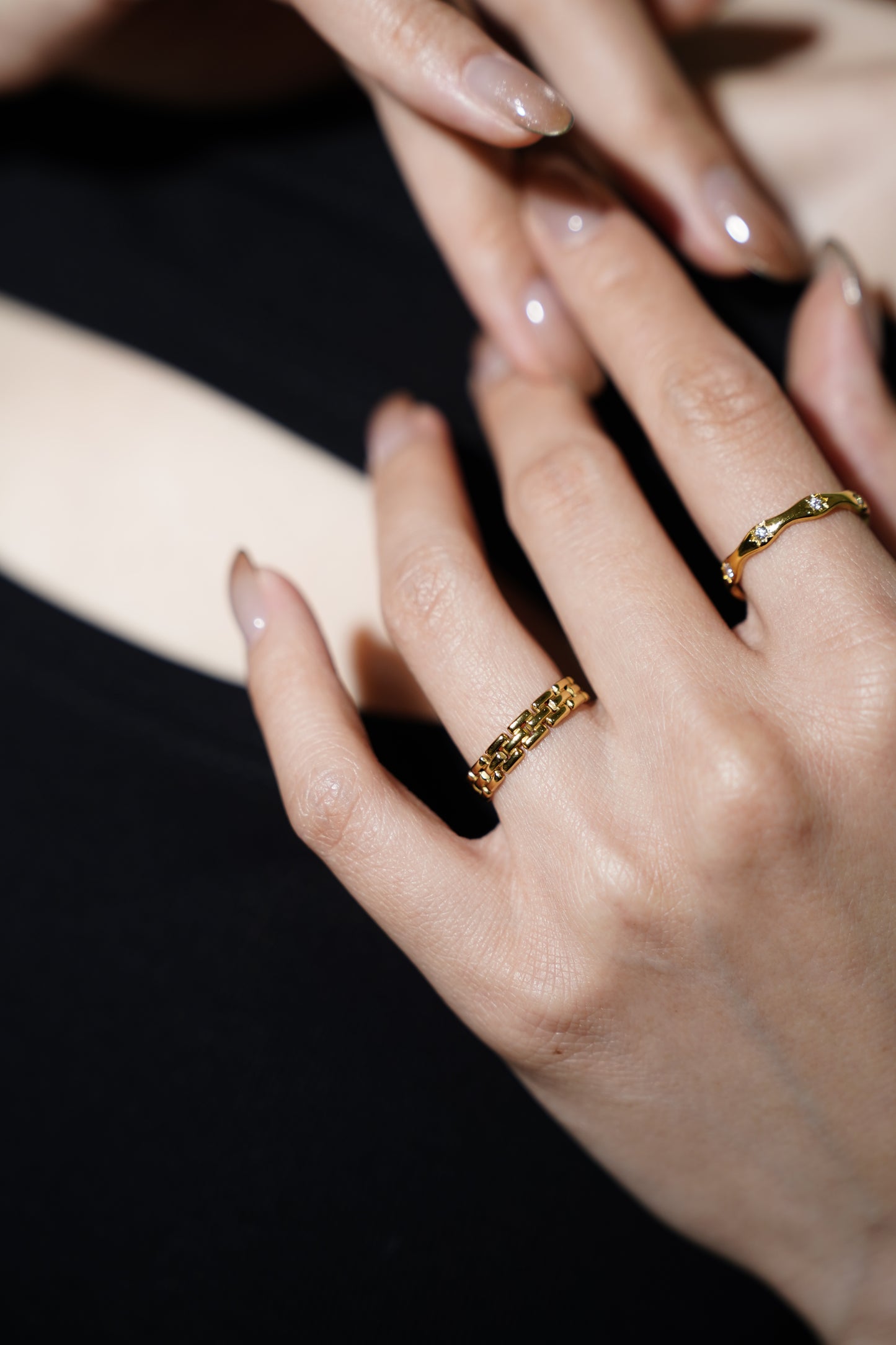 【Waterproof】 Elegance Chain Ring